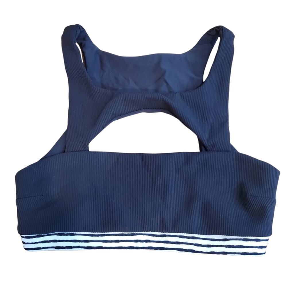 🔴 3/$15 Blue Life Fit Cut Out Ribbed Sports Bra Black White Stripe Size Small